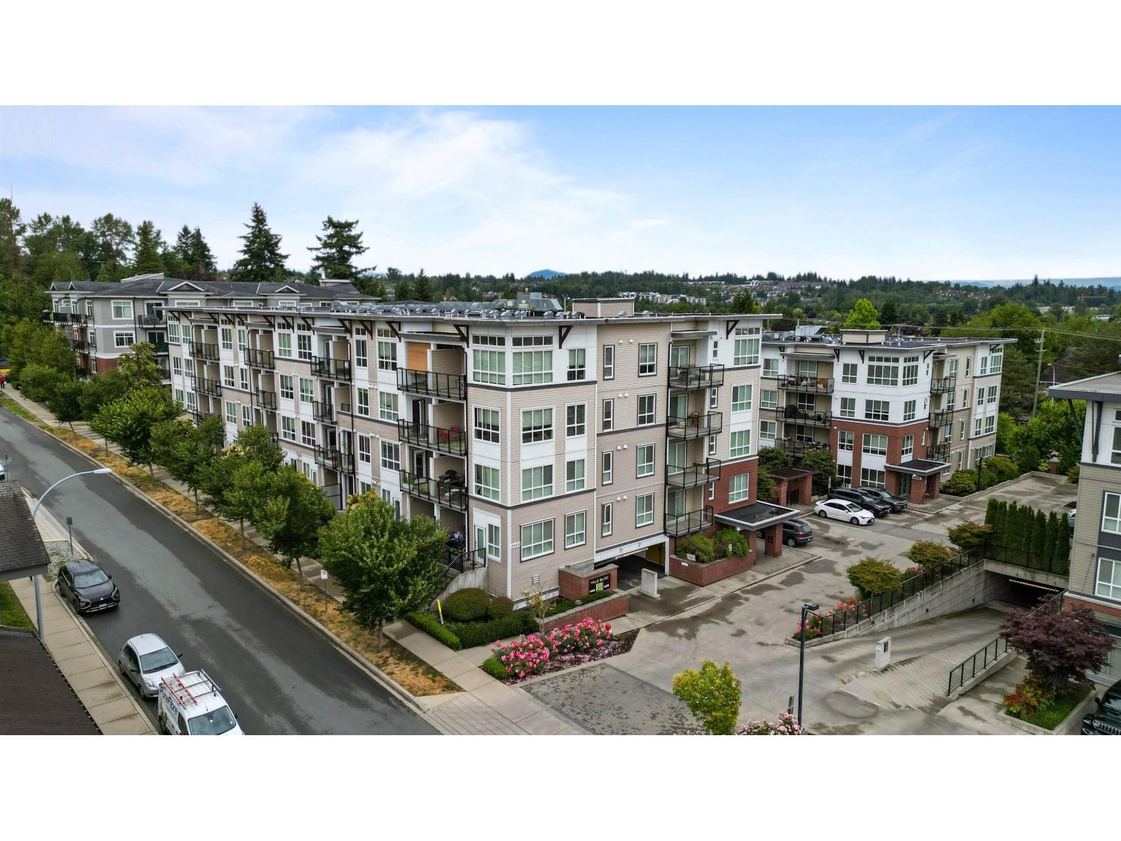 Photo 24 of 108 6468 195 A Street, Surrey BC