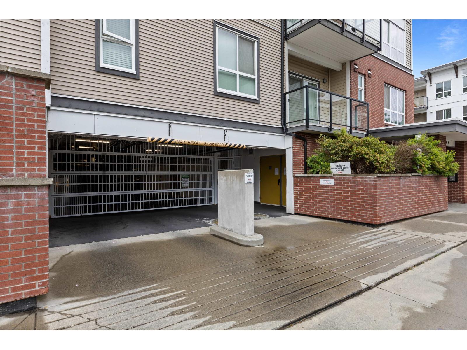 Photo 37 of 108 6468 195 A Street, Surrey BC