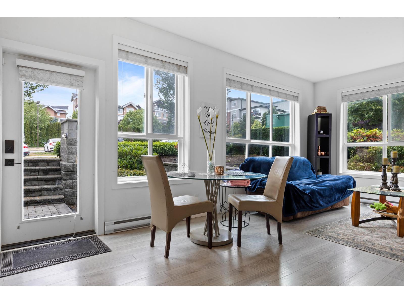 Photo 8 of 108 6468 195 A Street, Surrey BC
