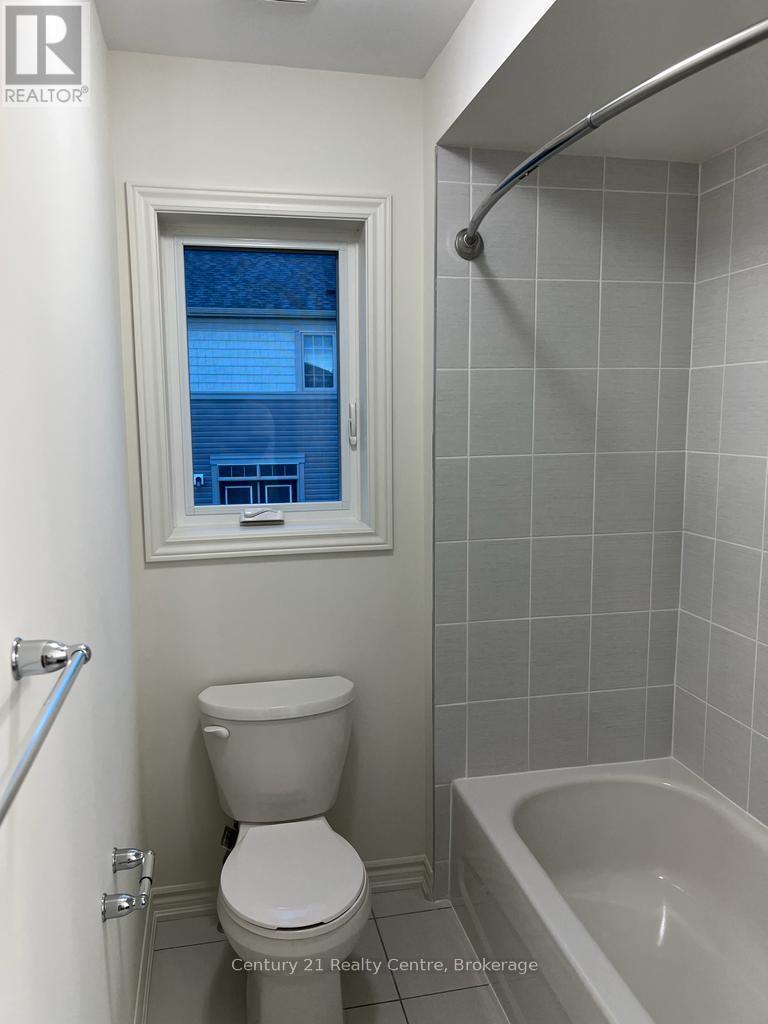 Photo 5 of 34 Spicer Street, Centre Wellington ON