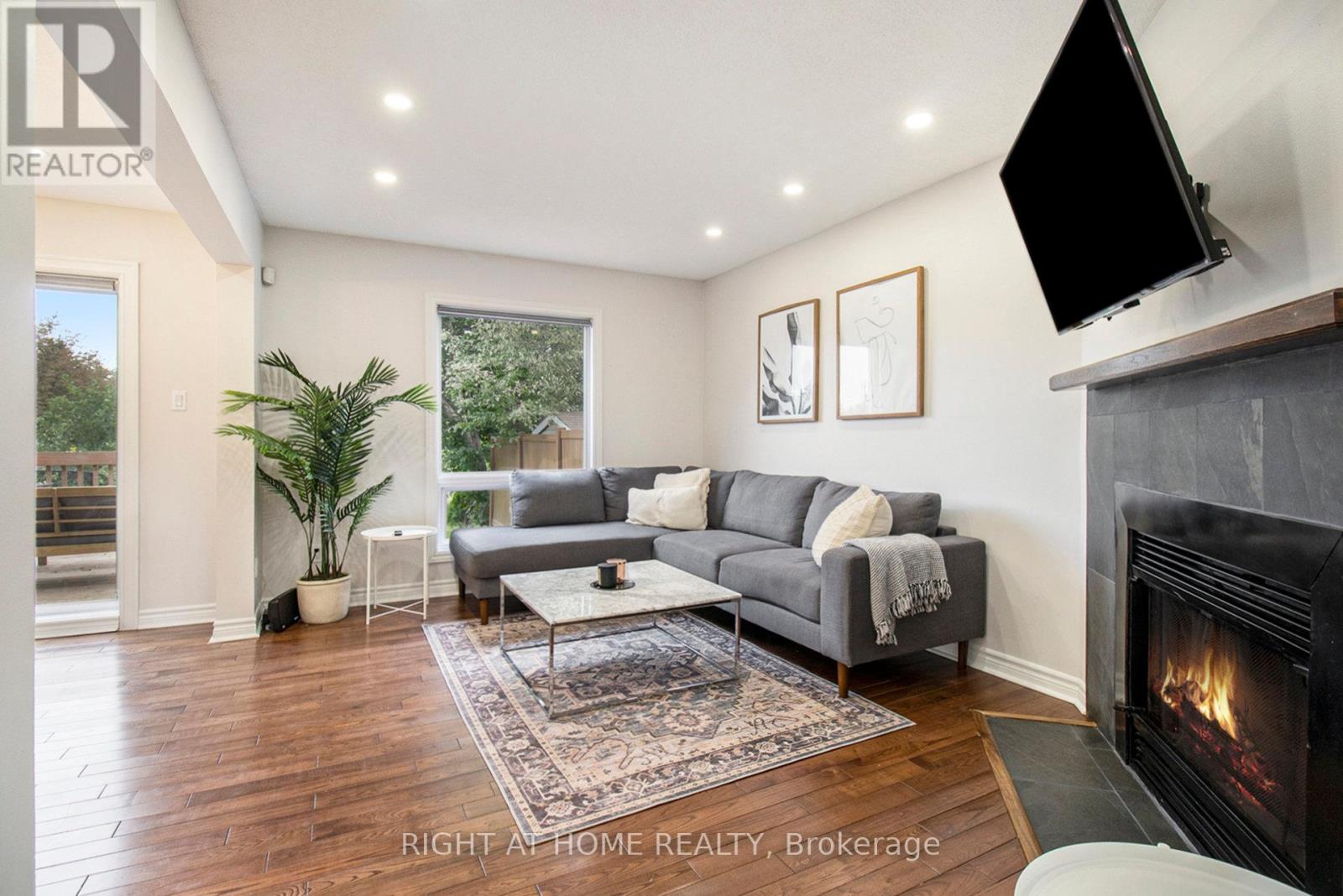 Living room.
