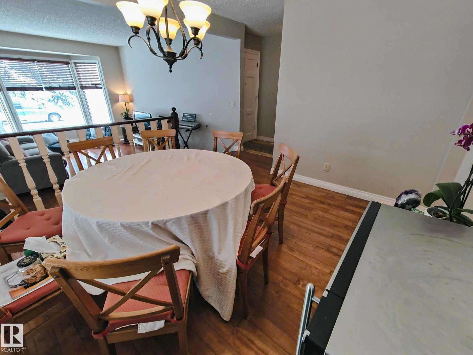 Photo 31 of 10420 18 Av Nw, Edmonton AB