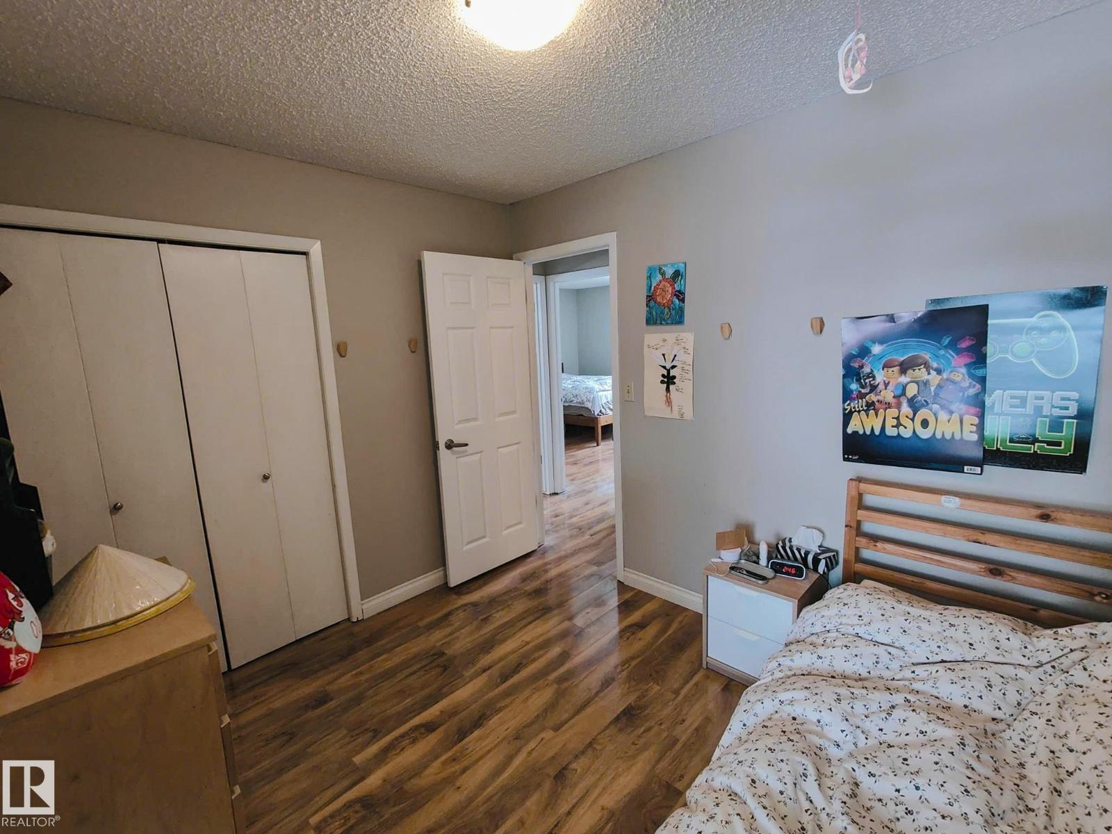 Photo 26 of 10420 18 Av Nw, Edmonton AB