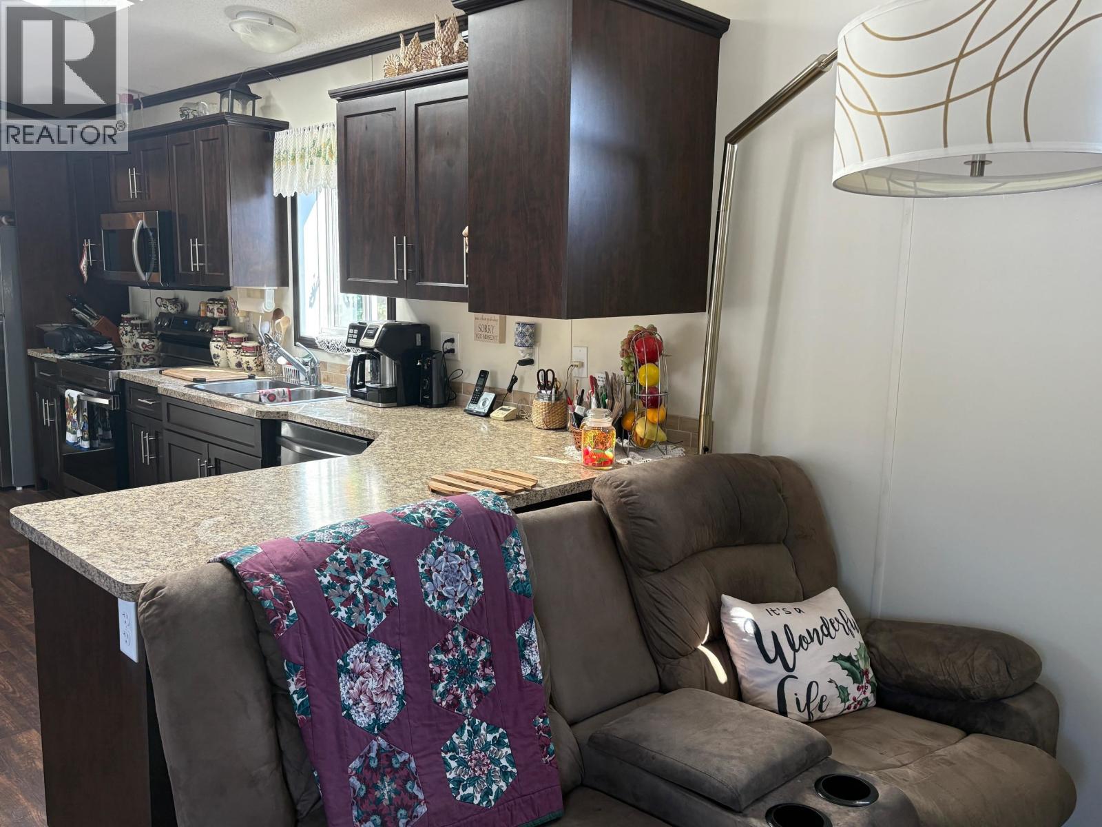 #54 208 8TH STREET - 15