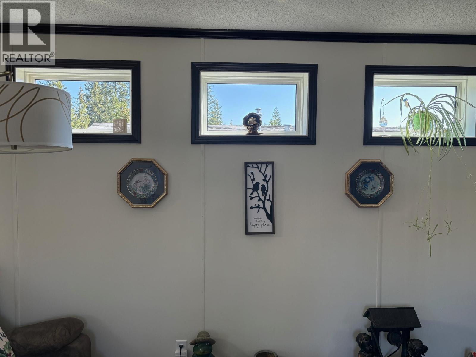 #54 208 8TH STREET - 17