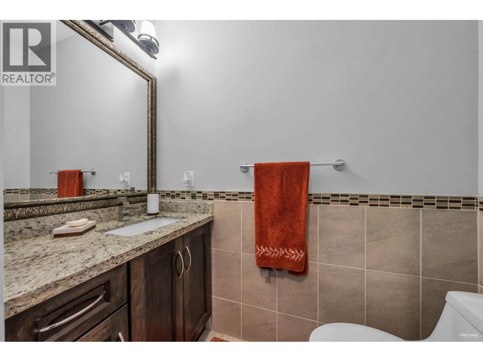Photo 2 of 7788 Hedley Avenue, Burnaby BC