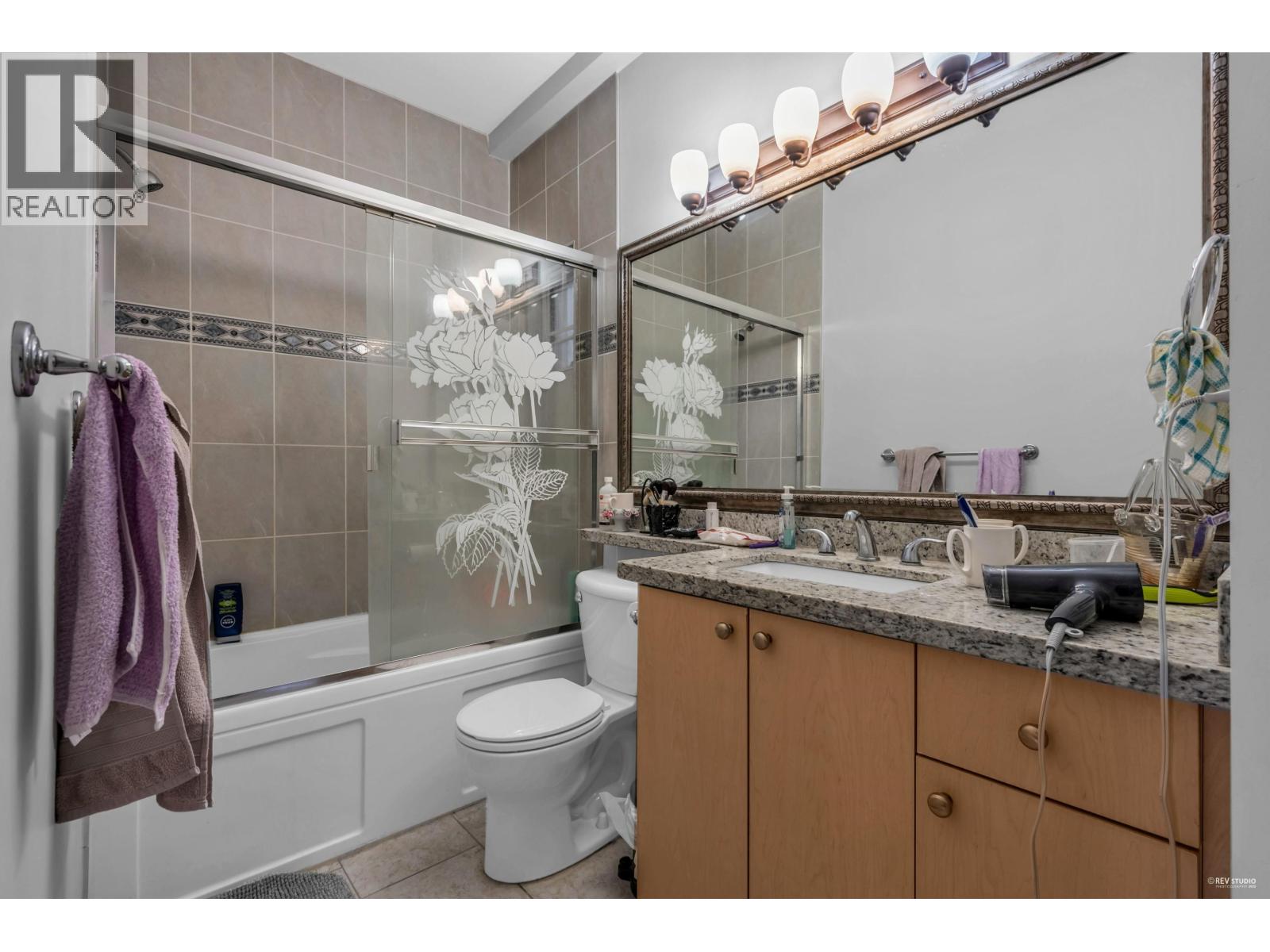 Photo 34 of 7788 Hedley Avenue, Burnaby BC