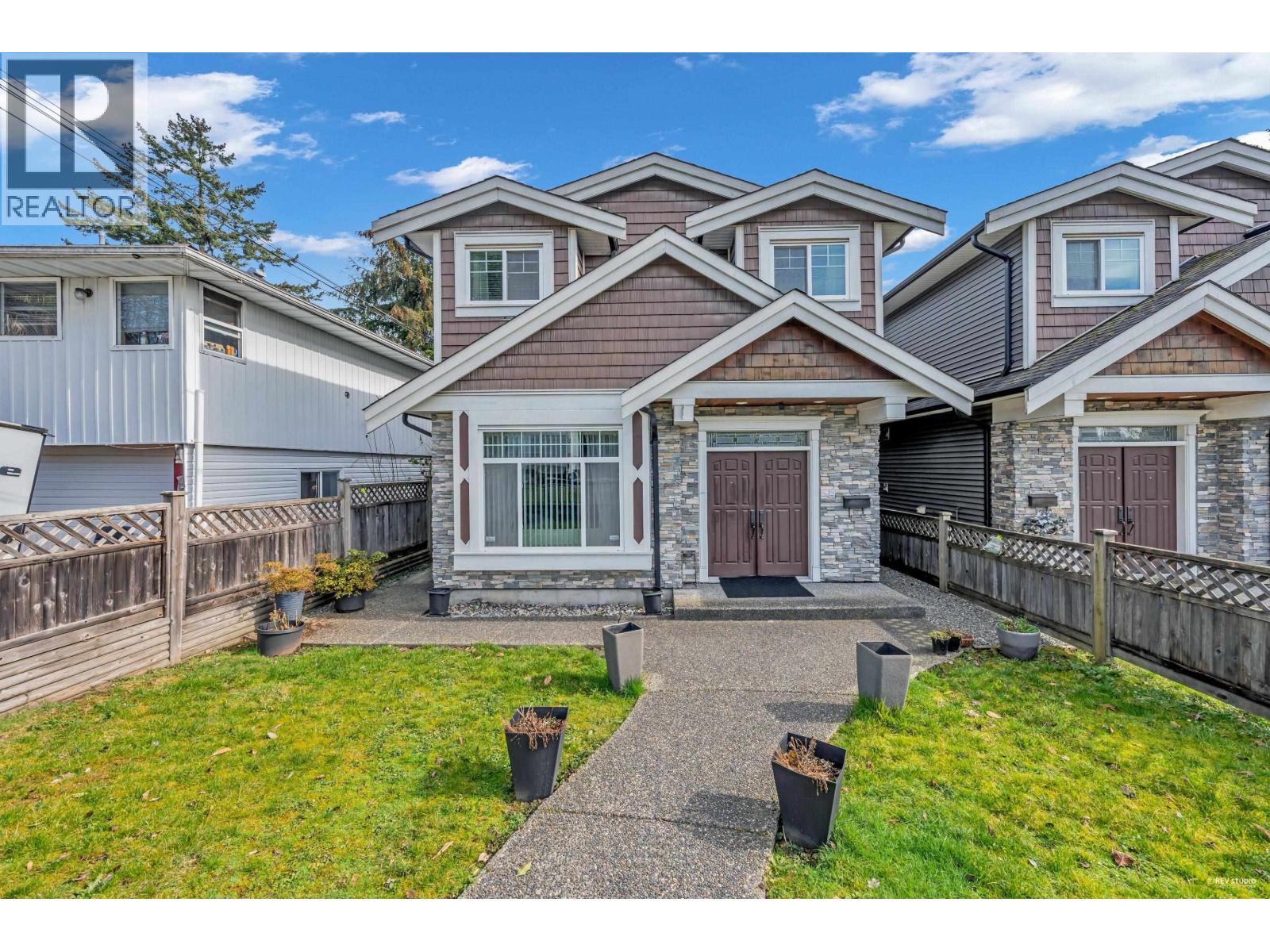 Photo 39 of 7788 Hedley Avenue, Burnaby BC