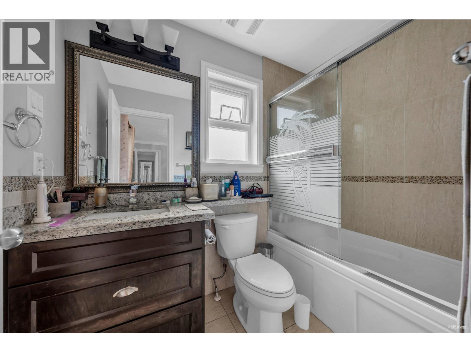 Photo 24 of 7788 Hedley Avenue, Burnaby BC