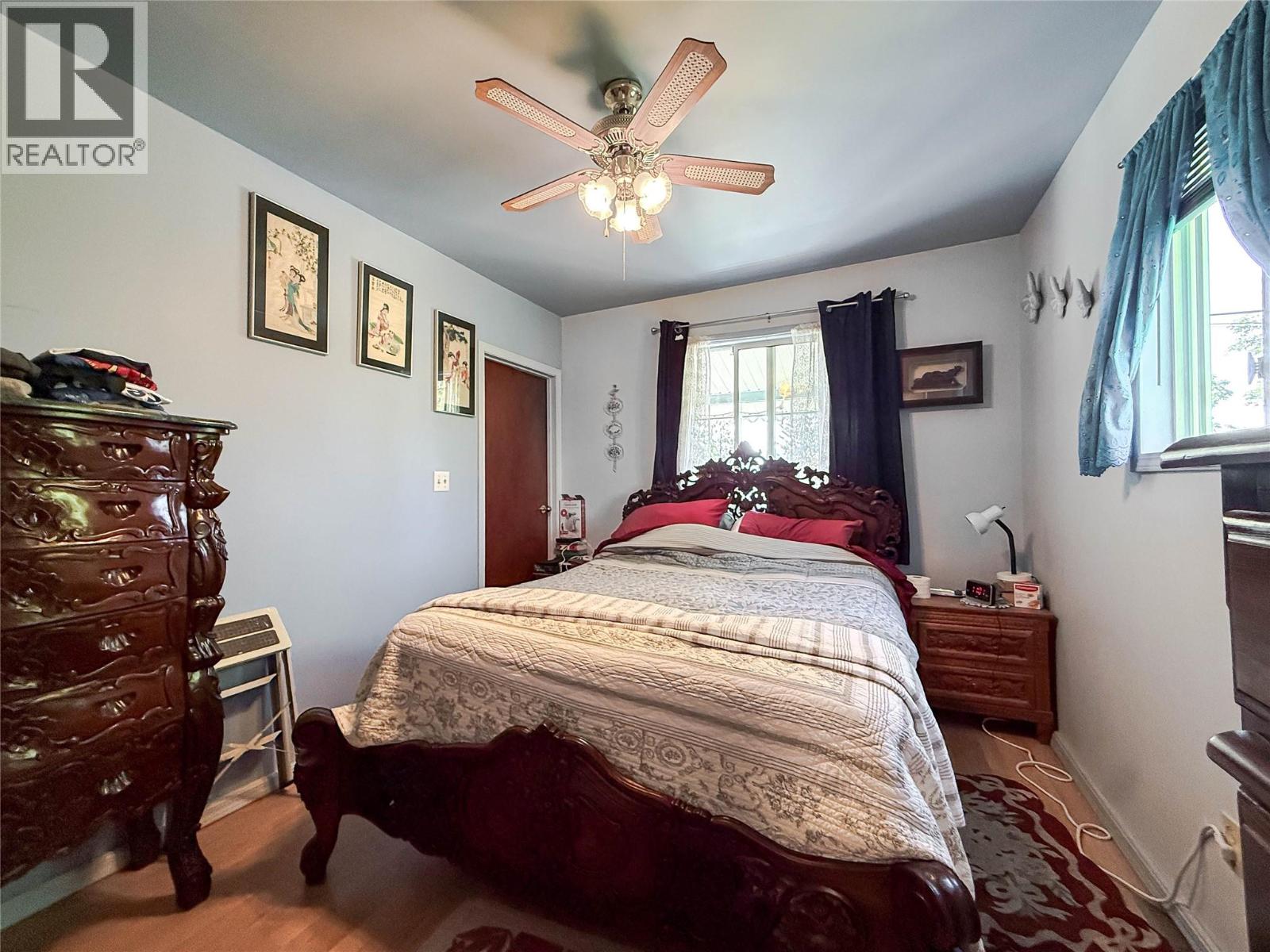 2246 Kootenay Avenue, Rossland
