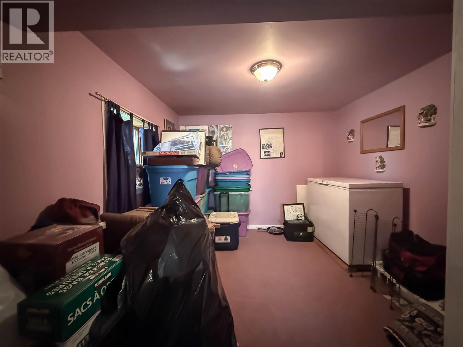 2246 Kootenay Avenue, Rossland