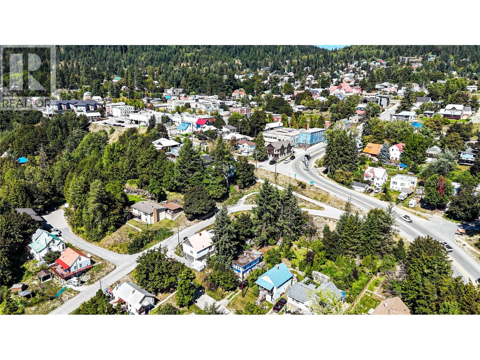 2246 Kootenay Avenue, Rossland