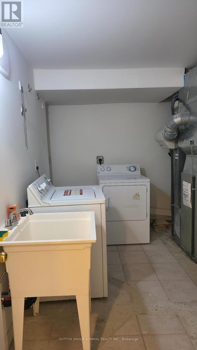 Photo 14 of Basement 12 Pearl Gate Court, Richmond Hill ON