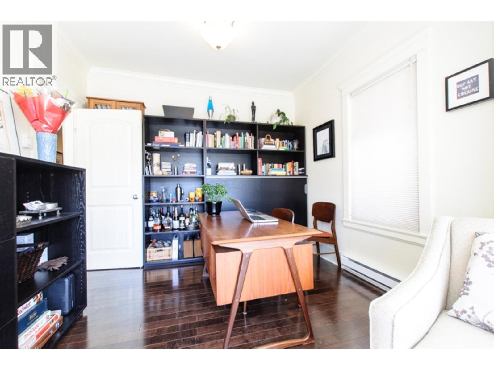 Photo 32 of 196 W 18th Avenue, Vancouver BC