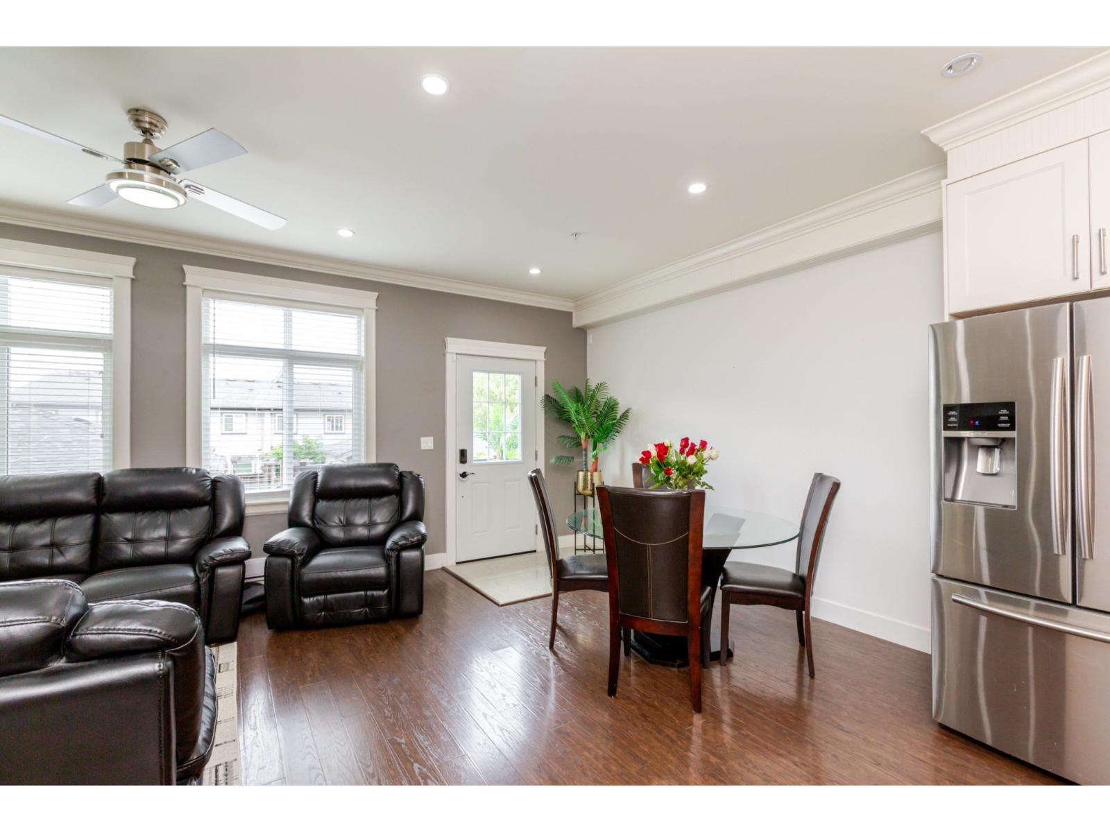 Photo 14 of 21081 80 Avenue, Langley BC