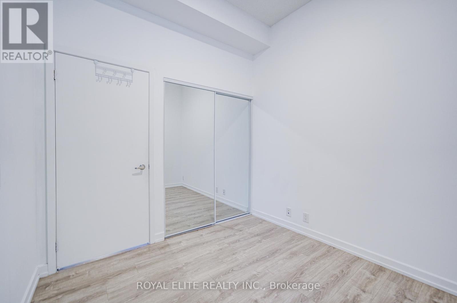 Photo 21 of 101 20 Tubman Avenue, Toronto ON