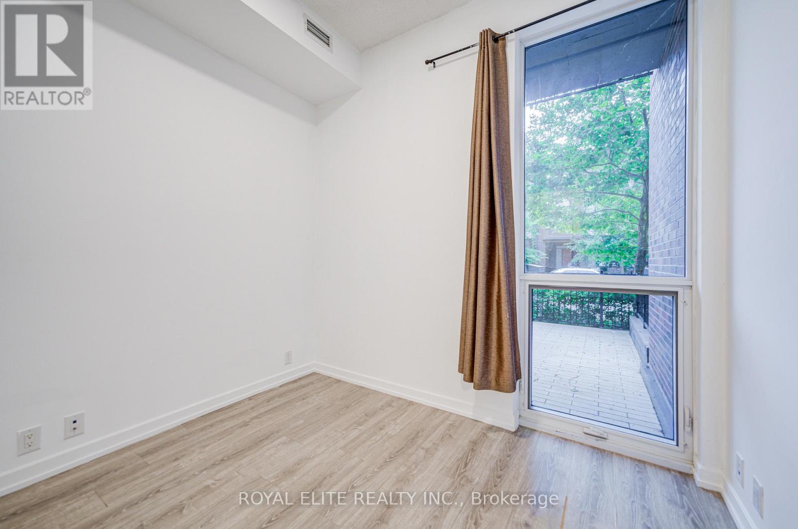 Photo 28 of 101 20 Tubman Avenue, Toronto ON