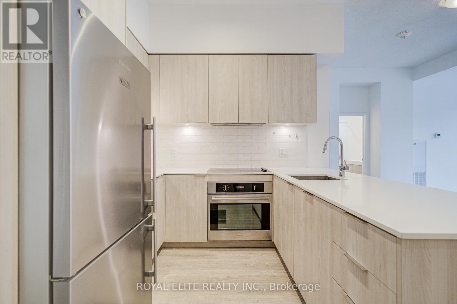 Photo 4 of 101 20 Tubman Avenue, Toronto ON