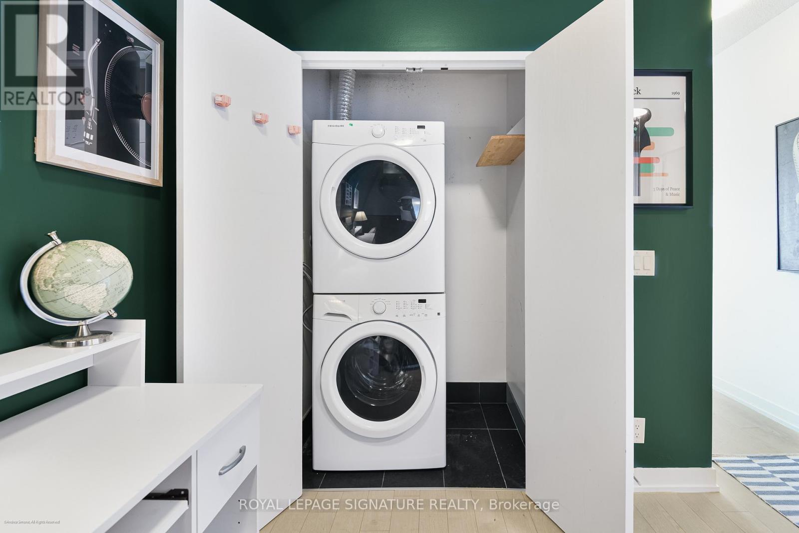 Photo 13 of S 504 120 Bayview Avenue, Toronto ON
