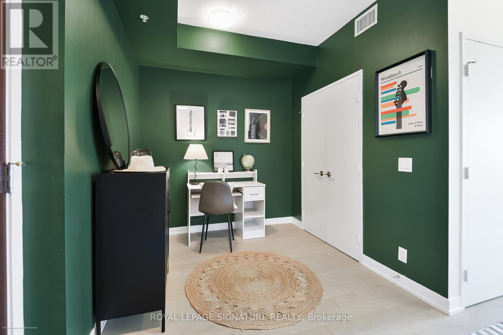 Photo 8 of S 504 120 Bayview Avenue, Toronto ON
