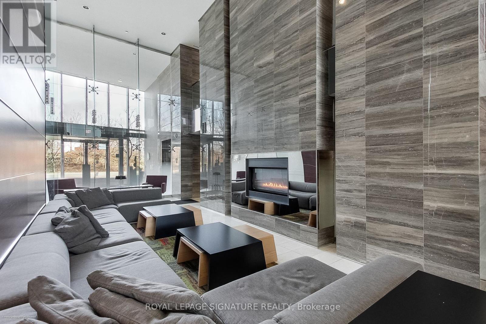 Photo 17 of S 504 120 Bayview Avenue, Toronto ON