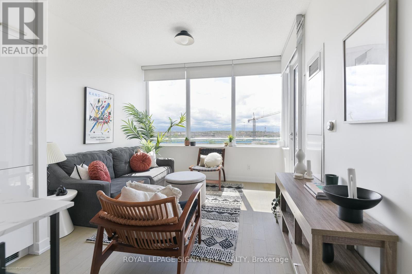 Photo 19 of S 504 120 Bayview Avenue, Toronto ON