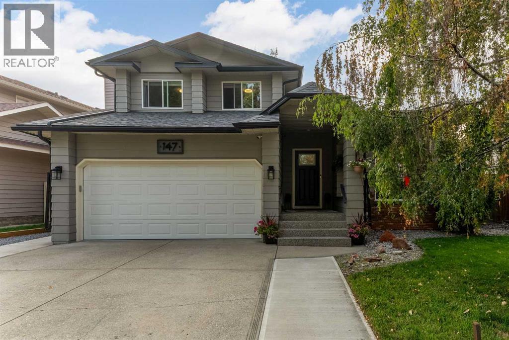 Photo 2 of 147 Midpark Drive Se, Calgary AB