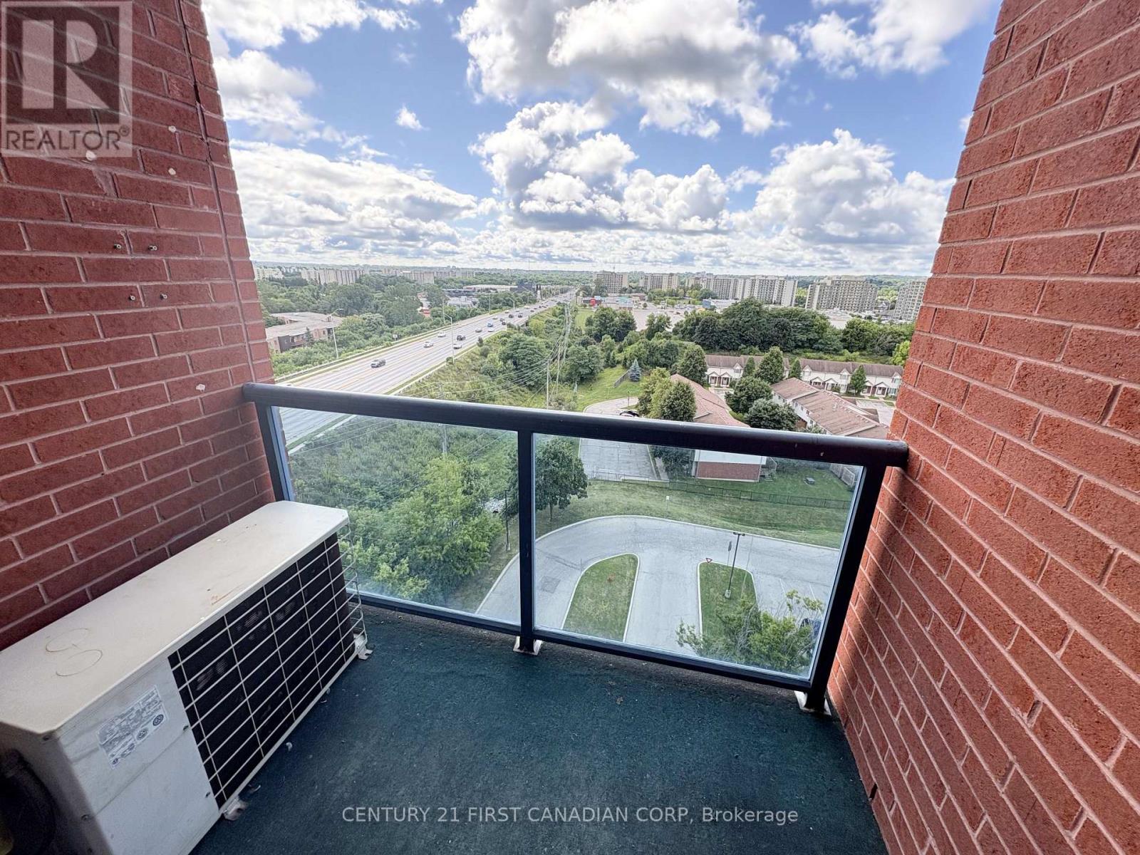 Photo 14 of 902 30 Chapman Court, London North ON