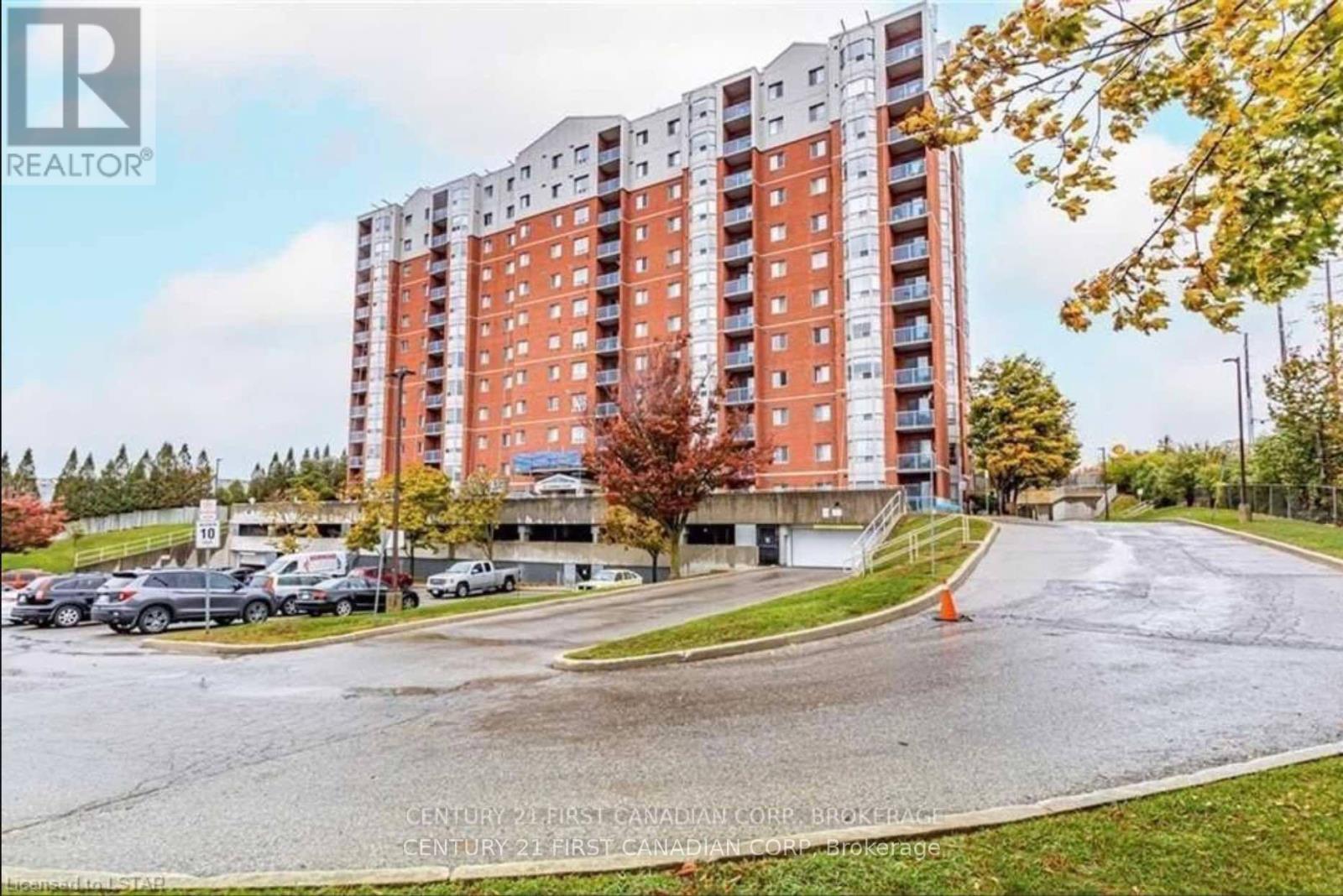 Photo 10 of 902 30 Chapman Court, London North ON