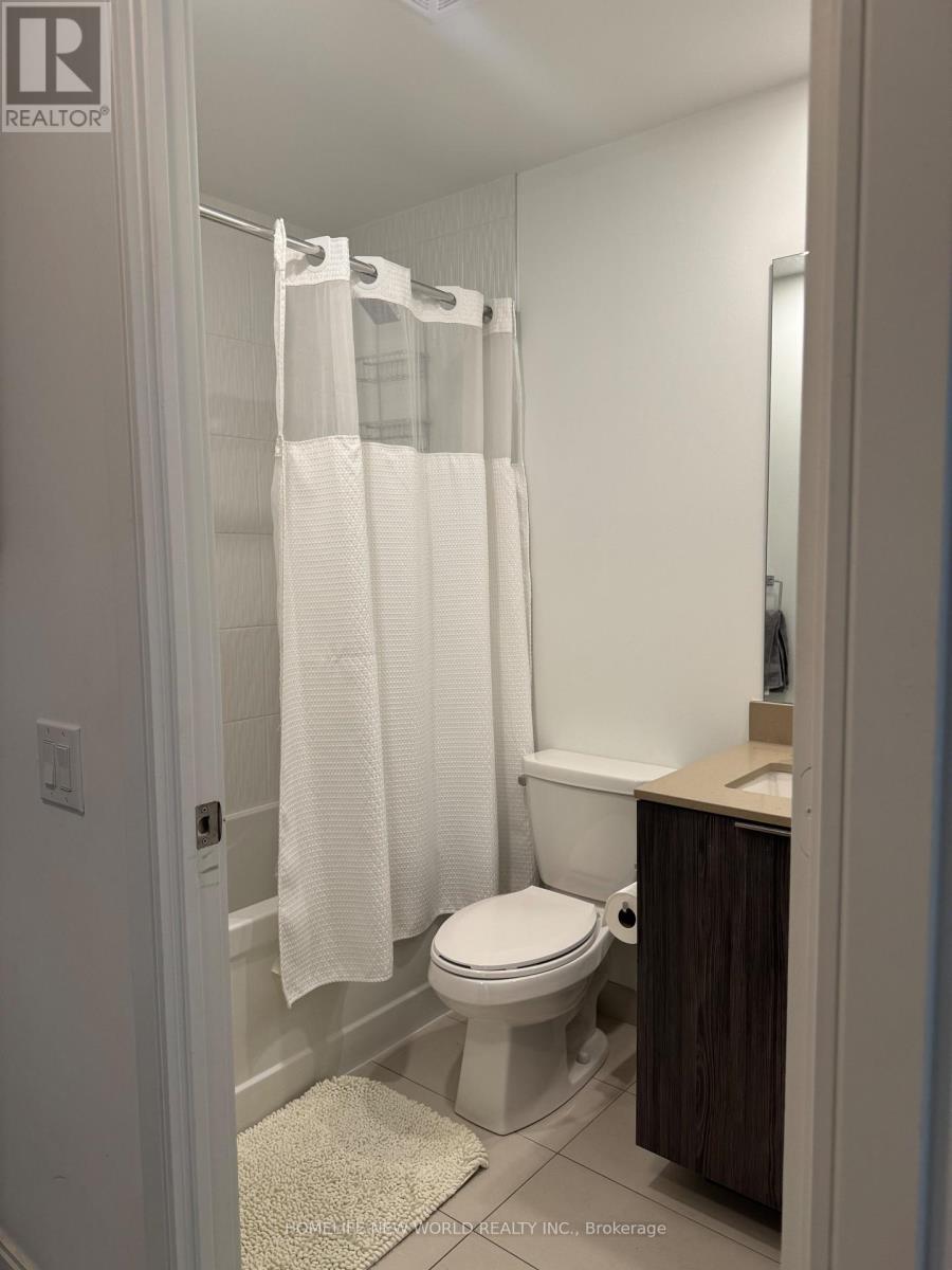 Photo 10 of 408 70 Annie Craig Drive, Toronto ON