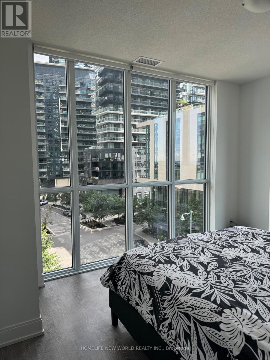 Photo 6 of 408 70 Annie Craig Drive, Toronto ON