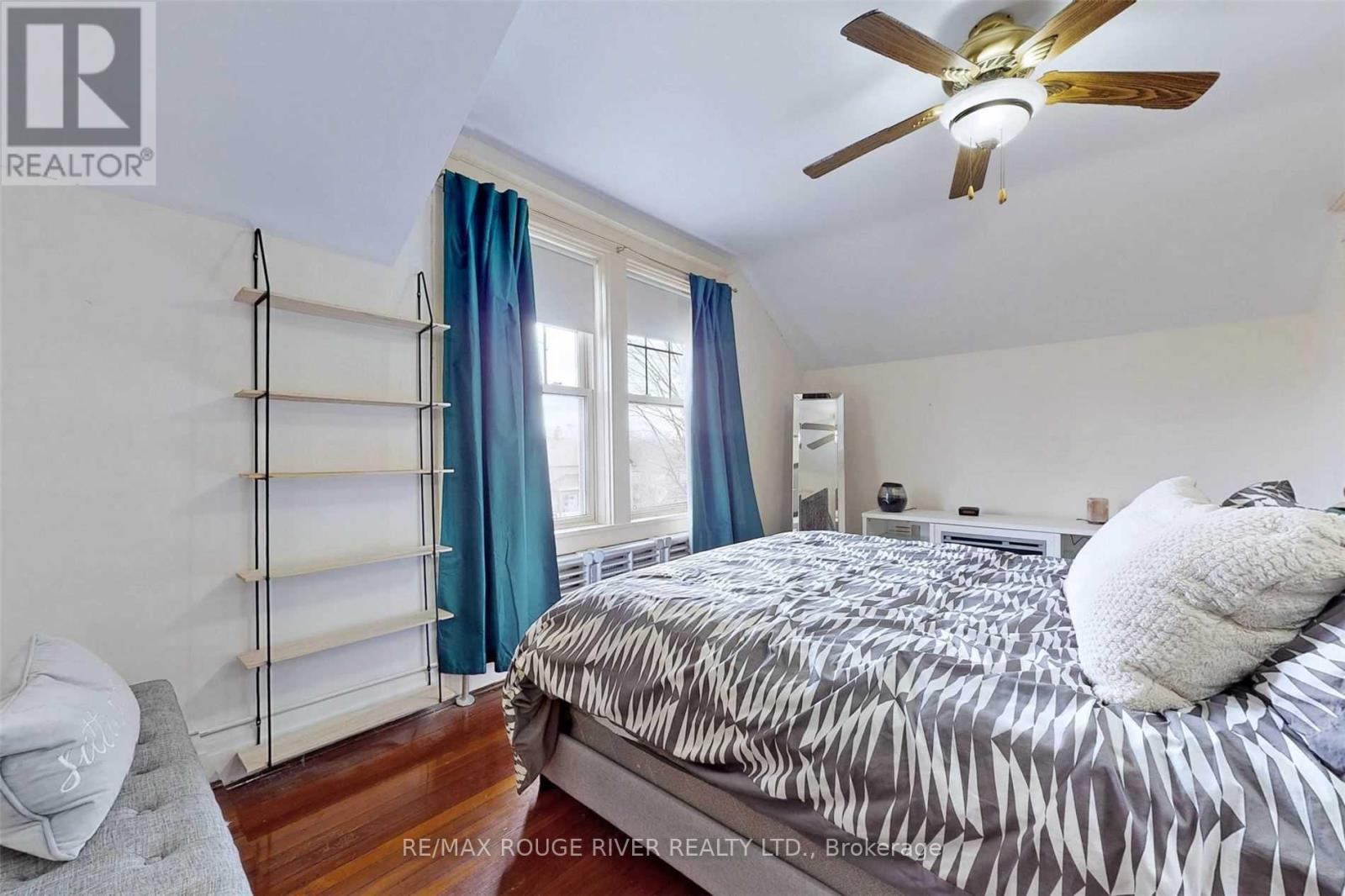 Photo 11 of 36 John Street, Cambridge ON