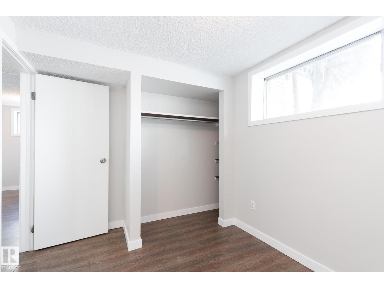 Photo 20 of 12732 113 A St Nw, Edmonton AB