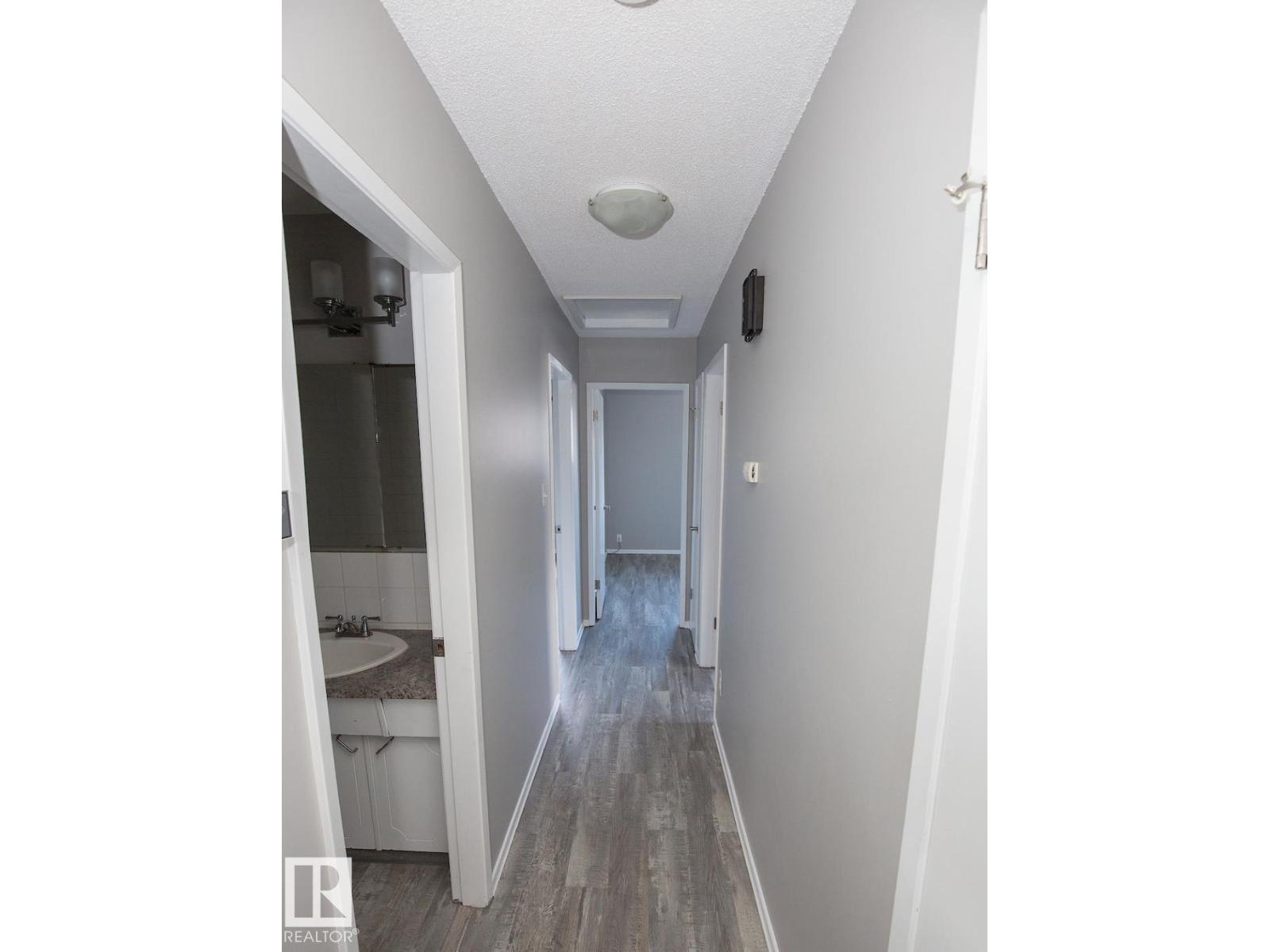 Photo 36 of 12732 113 A St Nw, Edmonton AB