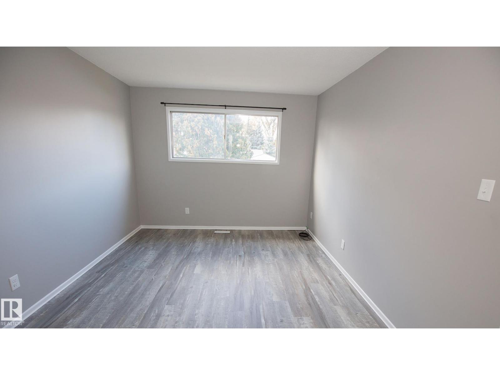 Photo 44 of 12732 113 A St Nw, Edmonton AB