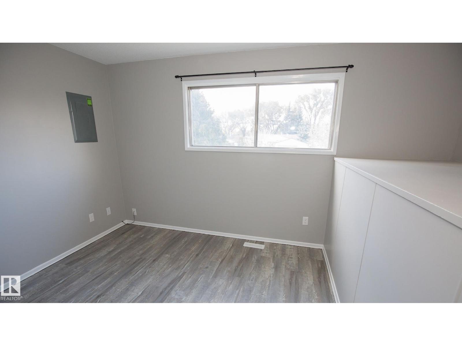Photo 42 of 12732 113 A St Nw, Edmonton AB