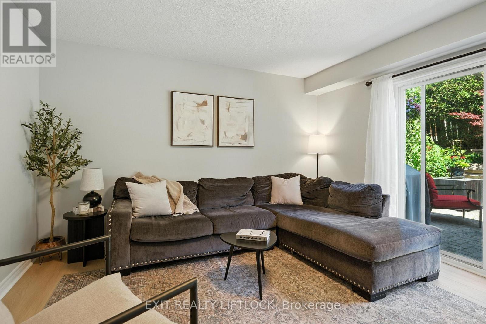 Photo 20 of 47 Martindale Street, Oshawa ON