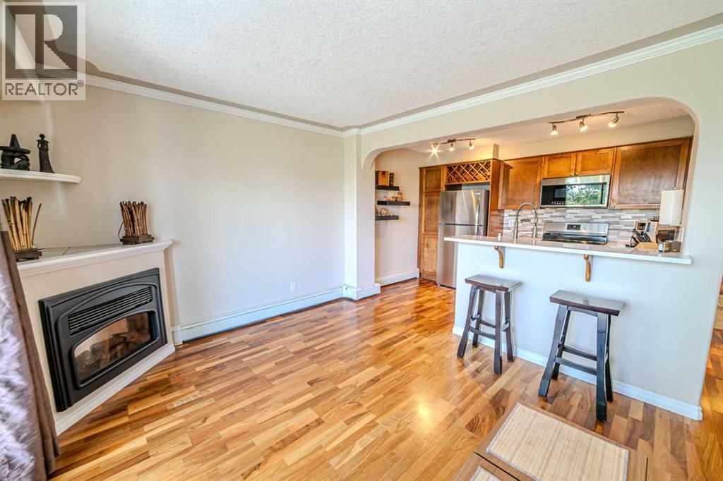 Single Family House for Sale in    Street NE Renfrew Calgary 