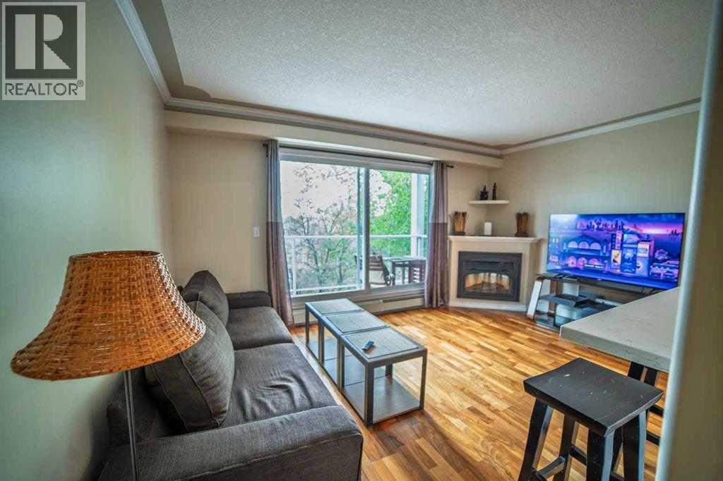 Single Family House for Sale in    Street NE Renfrew Calgary 