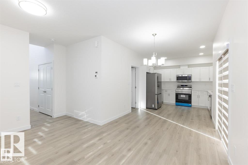 Photo 9 of 39 603 Orchards Bv Sw, Edmonton AB