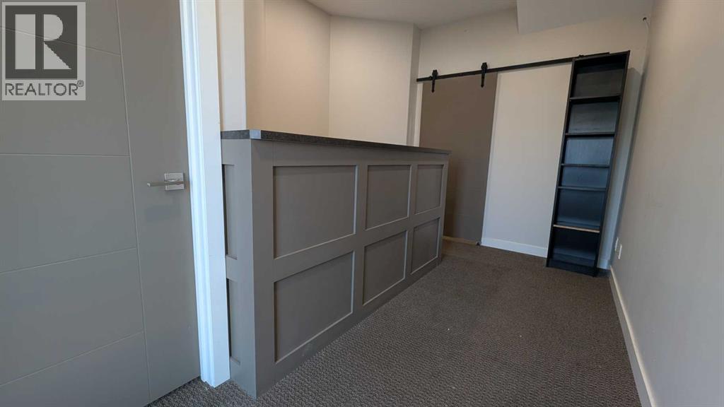 Photo 5 of 19 5110 48 A Avenue, Camrose AB