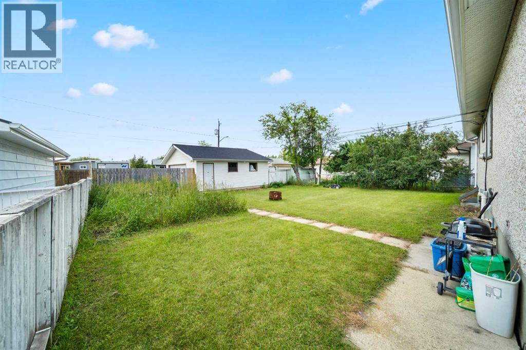 Photo 26 of 3513 46 Street, Red Deer AB