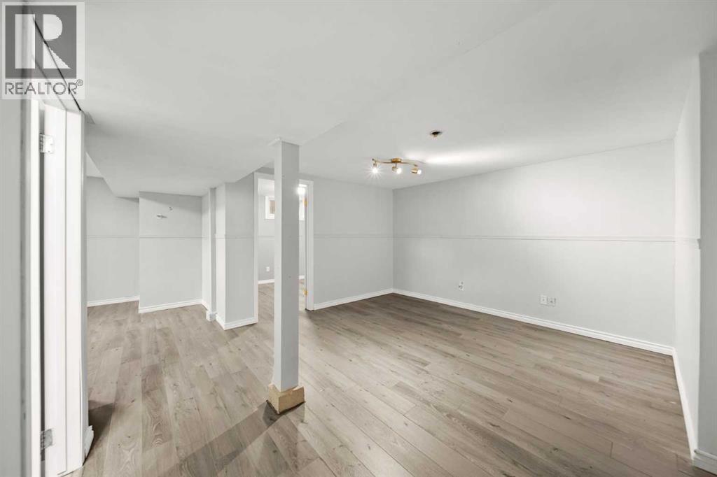 Photo 8 of 3513 46 Street, Red Deer AB