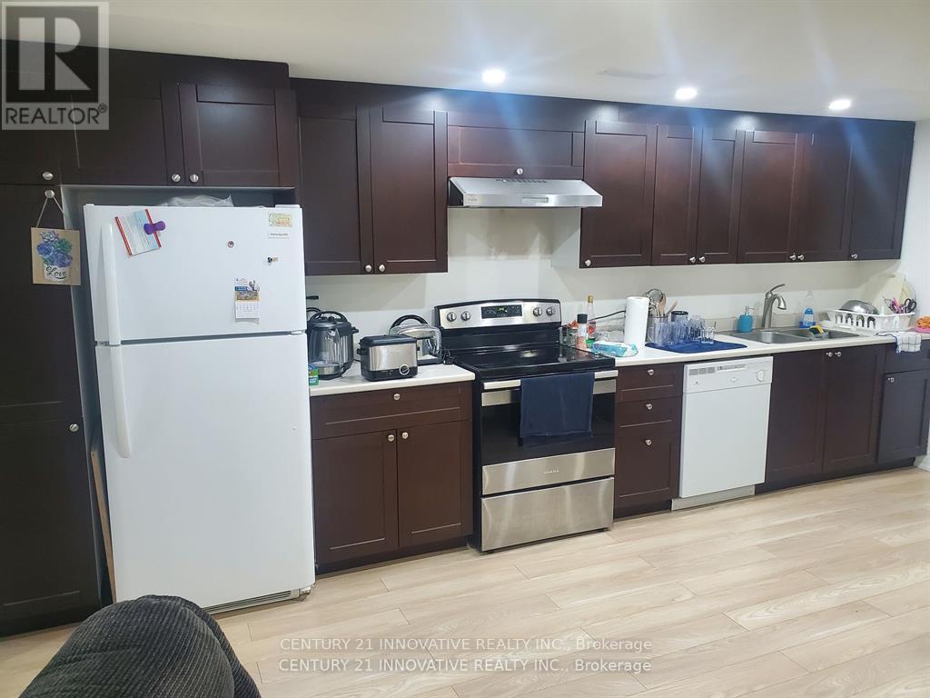 Photo 2 of Bsmt 303 Bathurst Glen Drive, Vaughan ON