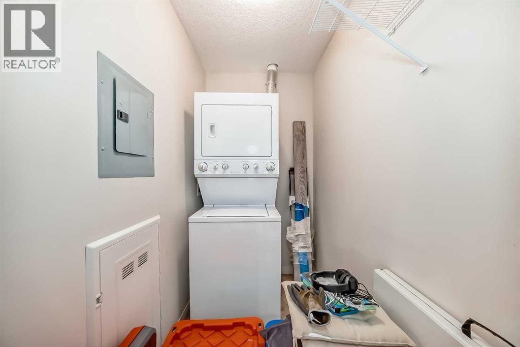Single Family House for Sale in   Sherwood Boulevard NW Sherwood Calgary 