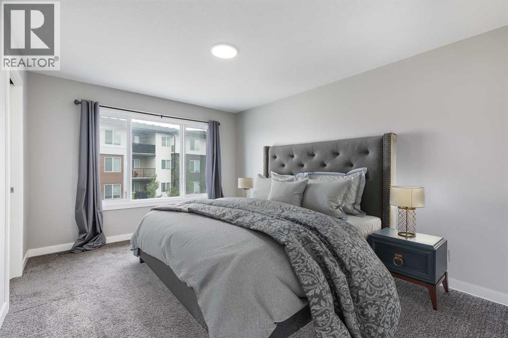 Single Family House for Sale in  Evansfield Gate NW Evanston Calgary 