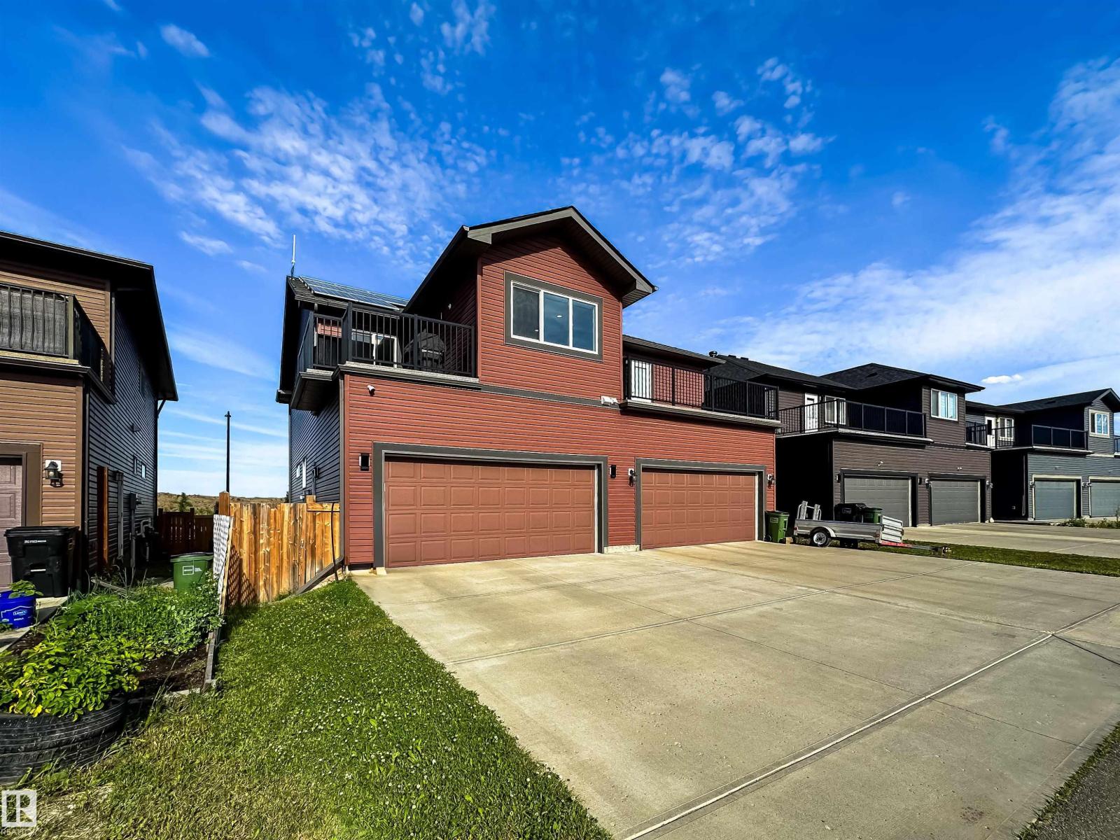 Photo 38 of 17484 76 St Nw, Edmonton AB