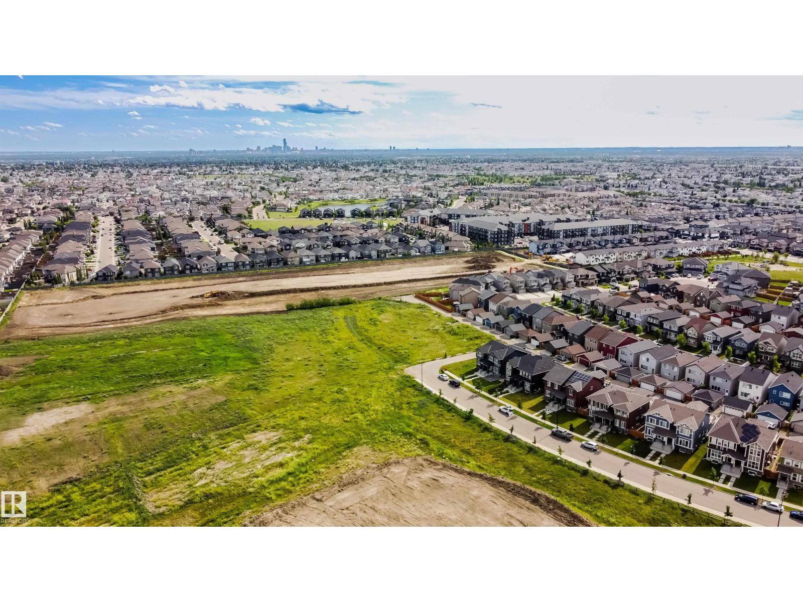 Photo 44 of 17484 76 St Nw, Edmonton AB