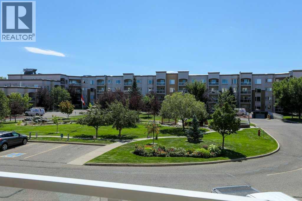 Photo 18 of 211 2020 32 Street S, Lethbridge AB