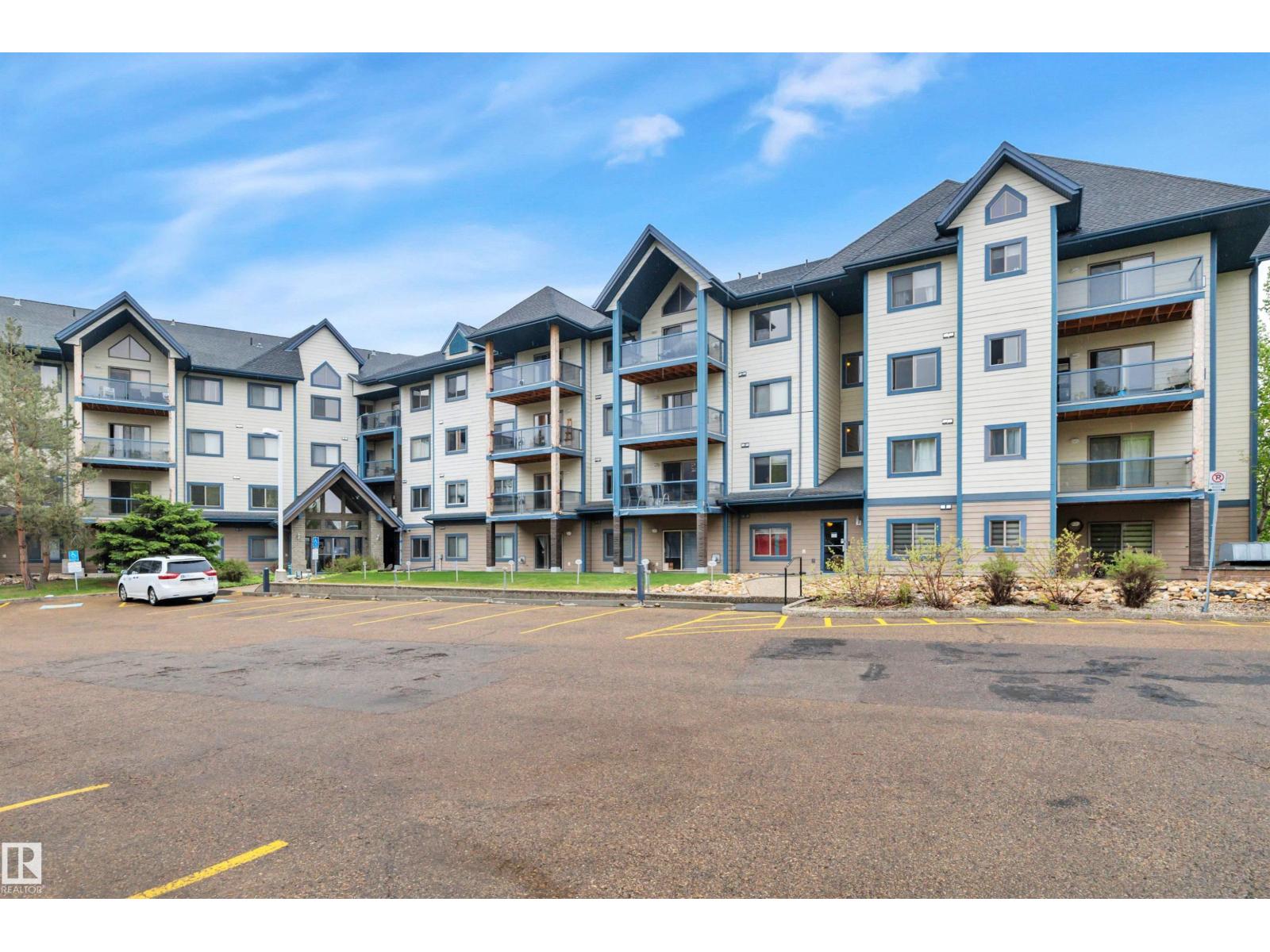 Photo 2 of 102 2903 Rabbit Hill Rd Nw, Edmonton AB